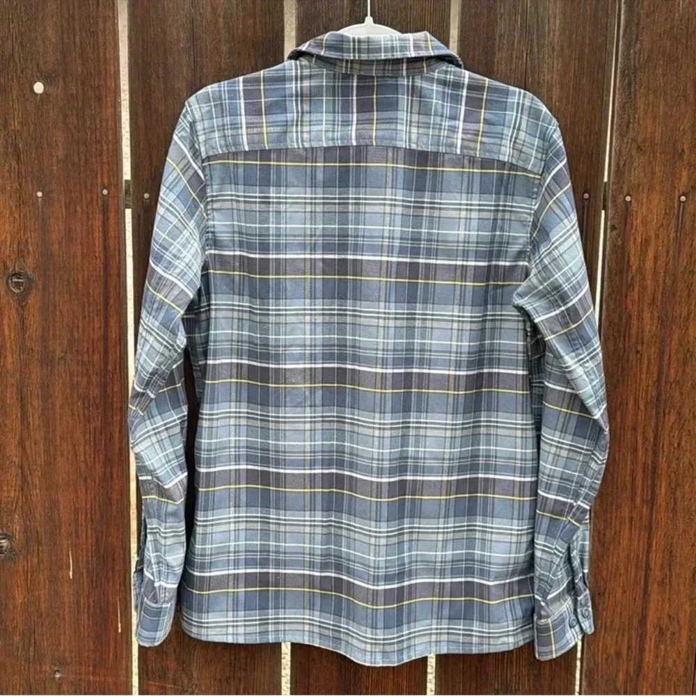 Mountain Hardwear Voyager Blue Plaid Shirt Men’s Size Medium Long Sleeves - Picture 4 of 7